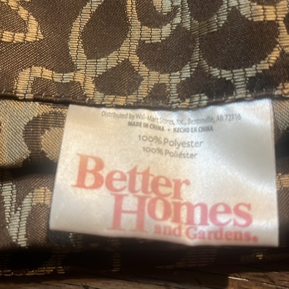 Better Homes and Gardens Shower Curtain - Picture 2 of 2